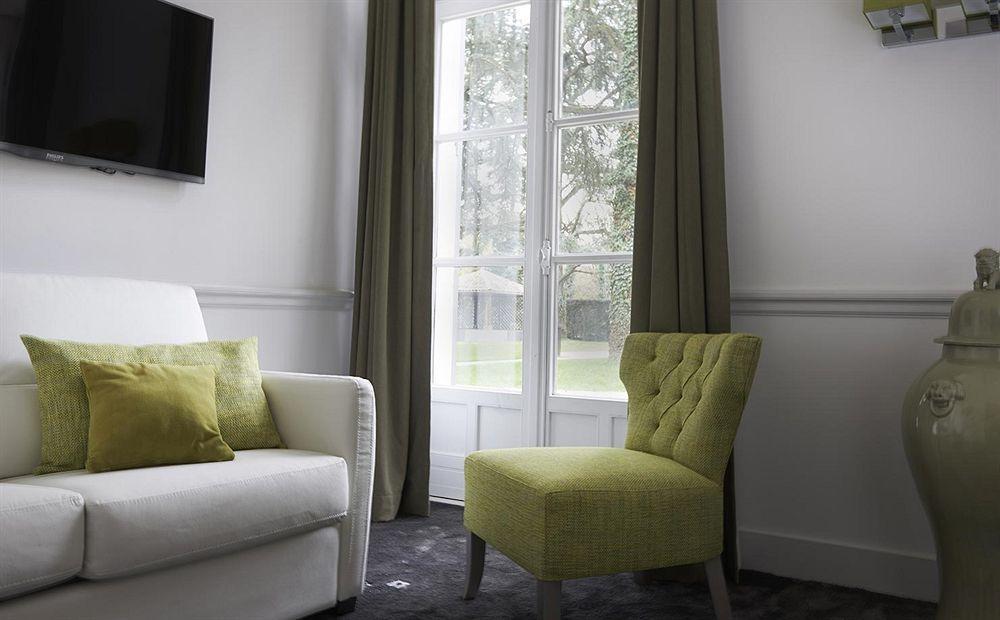 Maison D'Anthouard Écully Екстериор снимка